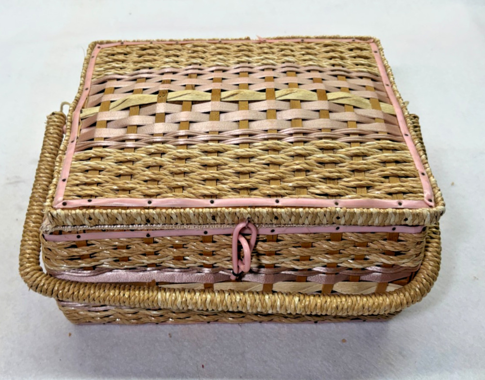 Woven Vanity Jewelry Box Pink Trim Satin Lined Hinged Basket Vintage Storage